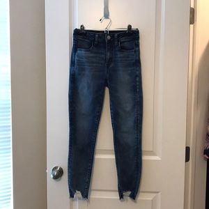 American Eagle hi-rise jegging crop